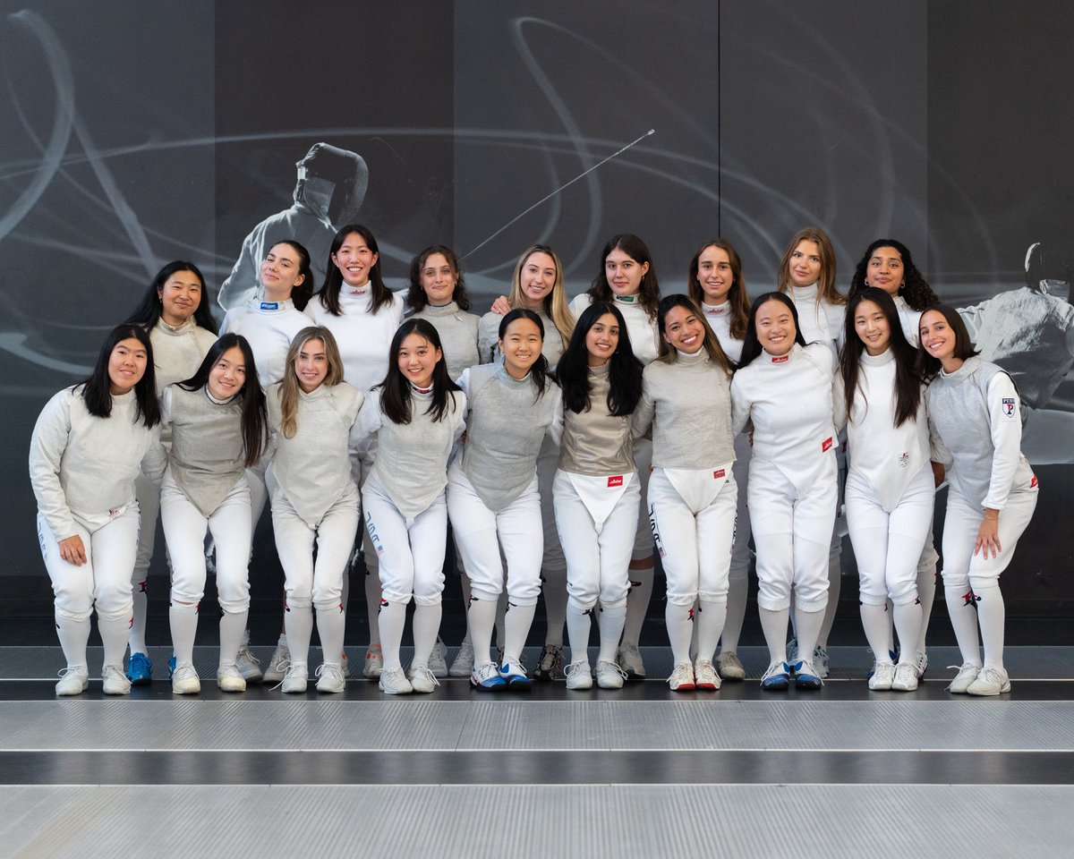 Happy National Girls and Women in Sports Day to this special group ❤️💙

#FightOnPenn