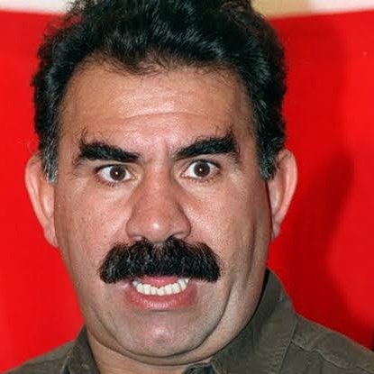 gundem_turkce's tweet image. 🔴 #SONDAKİKA | Komisyonda bulunan tüm partiler 'Umut Hakkı' konusunda uzlaştı.