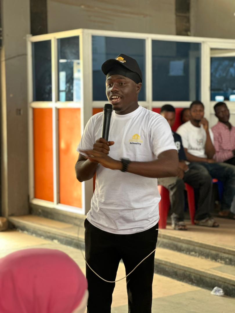 SchoolTry tweet media