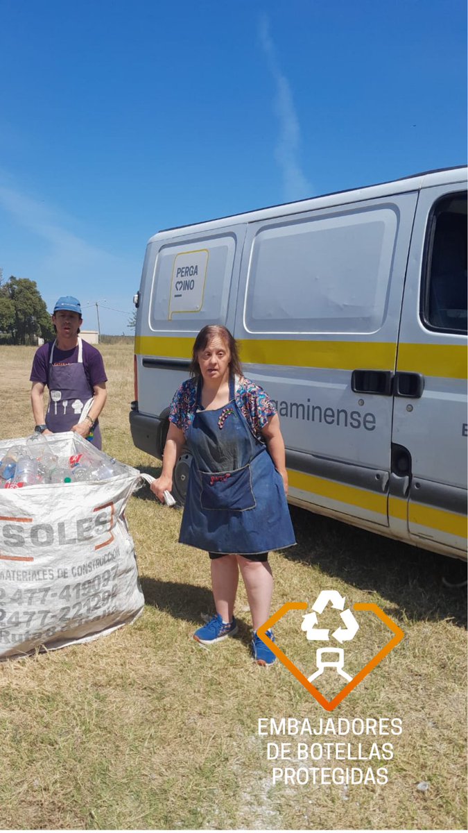 ⚙️Desde #GobiernoAbierto de <a href="/MuniPergamino/">Muni Pergamino</a> se impulsa la #transparencia de la ordenanza "Sumando Compromiso" y la #innovaciónpública con el programa EMBAJADORES DE BOTELLAS PROTEGIDAS
🔎
datosabiertos.pergamino.gob.ar/dataset/botell…
♻️
pergaminoaldia.ar/se-relanza-el-…

#lasbotellasnosonbasura
<a href="/TProtegidoPerga/">TallerProtegidoPerga</a>