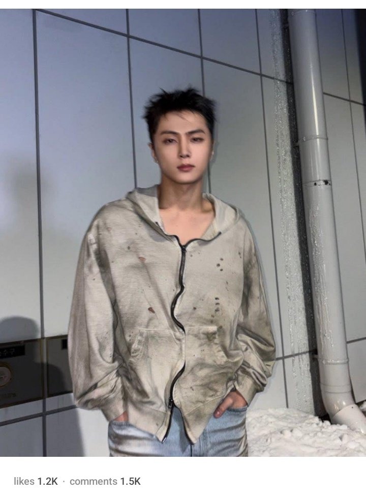 제이's Reply ] 260204 OP: Jay, you're really handsome! woah, I