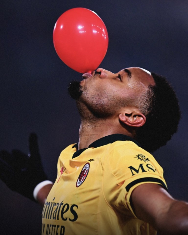 For the first time since 1992/93, AC Milan have gone 22 games unbeaten in a single season 📈

Impossible to ignore 🔴⚫