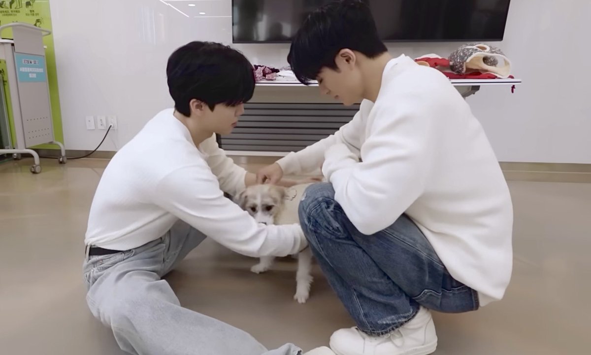 เขินไส้ดิบว่ะ แก 178 กับ ₁₇₆ มันขนาดนี้เลยอ่อ