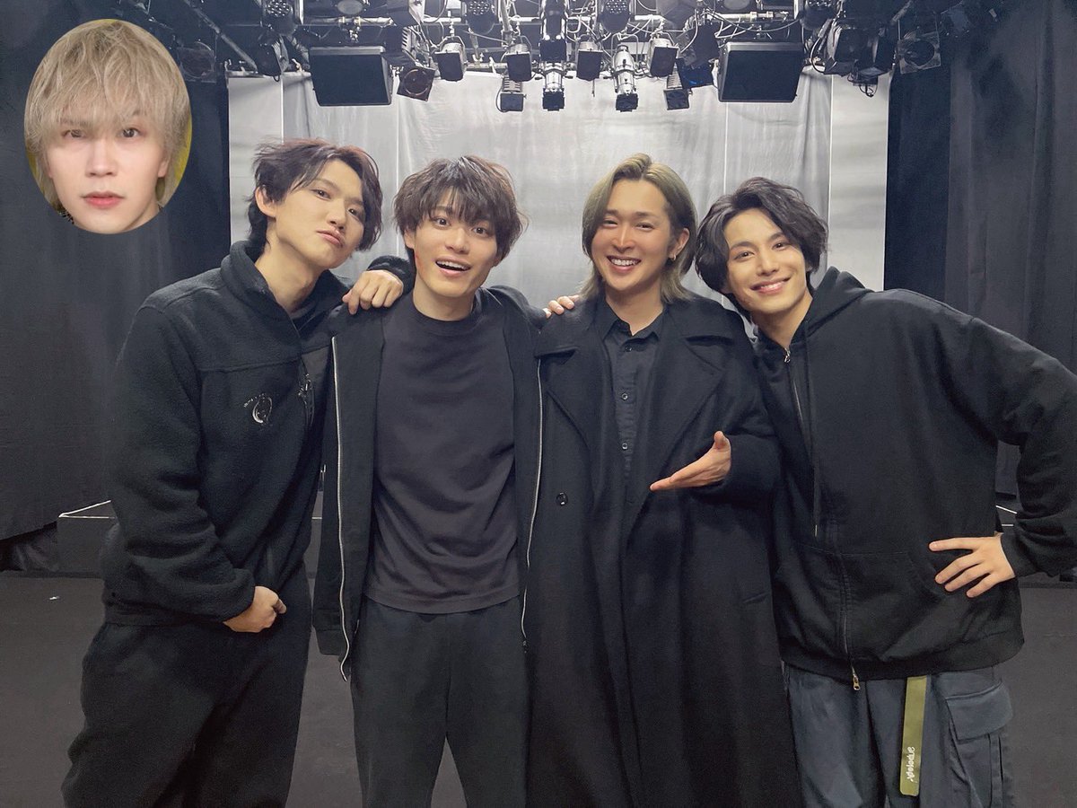 こうちゃん、観に来てくれました♪

今日の公演
仁の出演は叶わなかったけど

ピアノの長谷川さんが
仁の存在を感じさせてくれました。

全編通して長谷川さんの演奏、すごいです。

<a href="/aoisaaaan/">Aoi Hasegawa 長谷川葵</a> 
#HKプロデュース