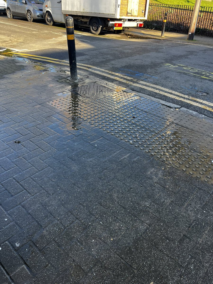 Kat Storr tweet media