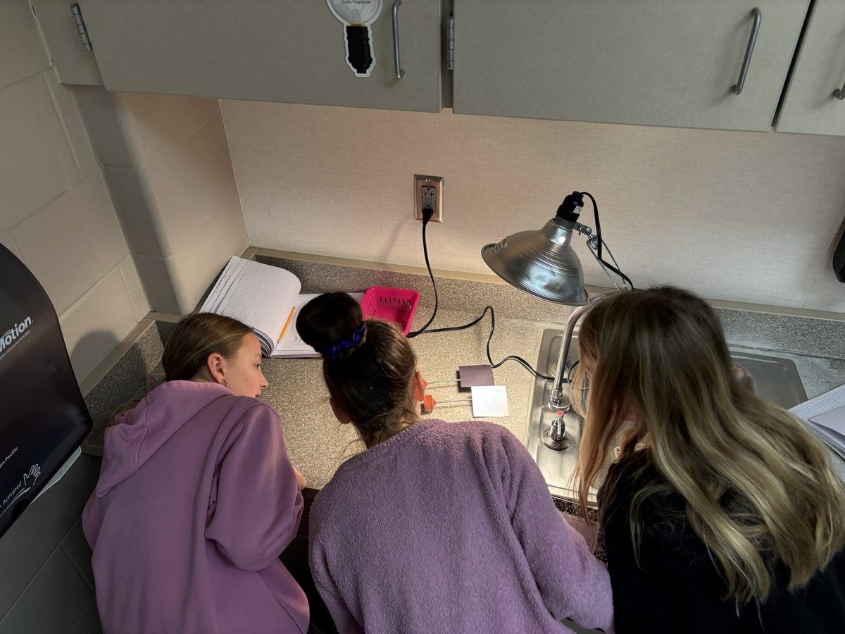 Union STEM Stars tweet media