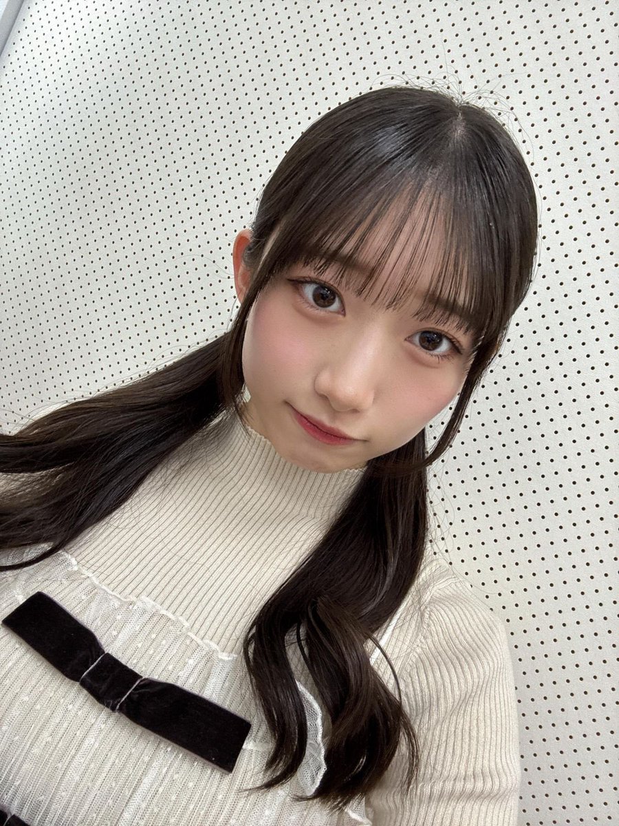_yu_shy_'s tweet photo. ツインテも髪下ろしてるのも至高すぎて https://t.co/VQFnTa3dyy