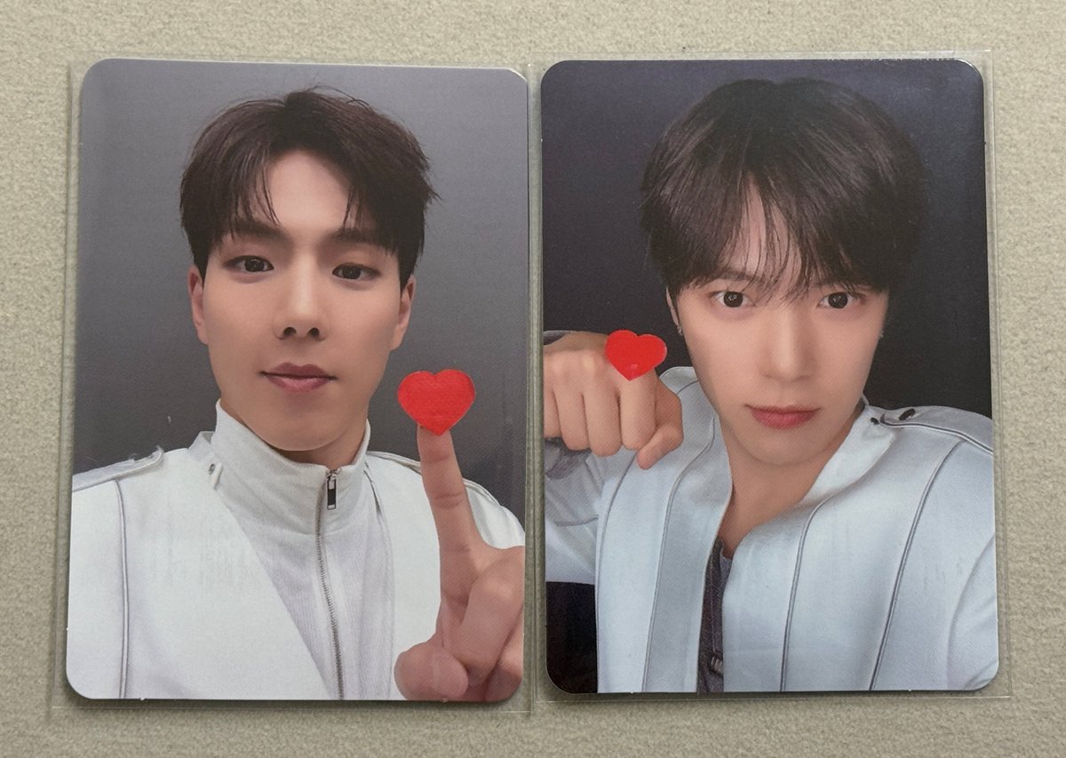넥서스콘 7만원 포카 교환구해요!

저 : 셔누,민혁
MBB : 창균💜

디엠이나 멘션, 오픈채팅 편하신 곳으로 연락 주세요!!🥹💜💜

open.kakao.com/o/sI36Gjei
