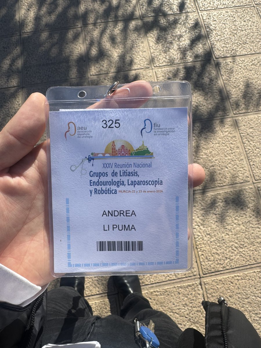 andrea_lipuma's tweet image. Teo weeks ago in Murcia, at the XXXV Reunión Nacional – Grupos de Litiasis, Endourología, Laparoscopia y Robótica, I presented in Spanish for the first time.

Grateful to @albasierrad, Juan López and the Hospital Clínic team for the support and collaboration

#LELR #Endourology