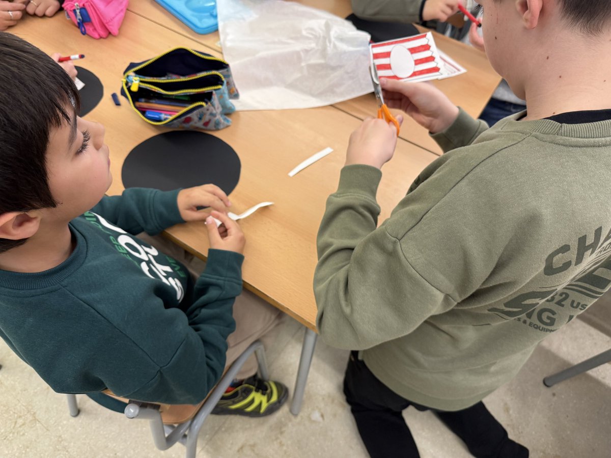 Esc.Galileo Galilei tweet media