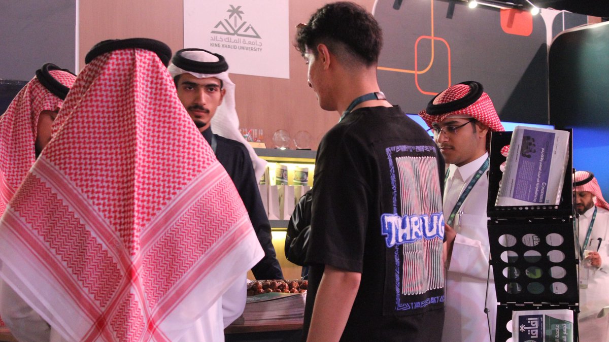 صحيفة آفاق tweet media