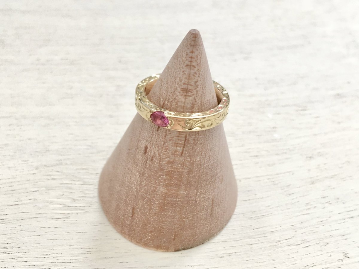 2020年11月制作
#スピネル
#spinel
#ゴールドジュエリー
#gold
#goldjewelry
#インチジオーネ
#incisione

#彫金
#goldsmith
#ジュエリー
#jewelry