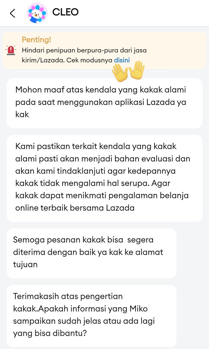 aprilish_'s tweet photo. btw aku tidak kehilangan apapun dan tidak menanggapi chat scam tersebut. peringatan ini udah ada di lzd sejak taun 2025, kenapa masih juga kejadian. bayangin kalo ortuku/org lain yg dapet chat tsb dan percaya gitu aja 💁🏻‍♀️ https://t.co/TCOiFfvyr0