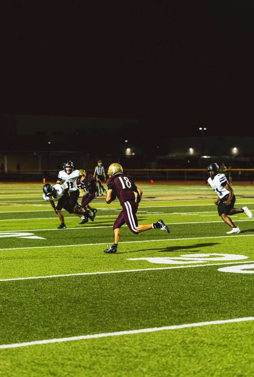 FLCFootball's tweet photo. Skyhawk Nation! 

From Waddell, Arizona ➡️ Durango, Colorado! 

Please welcome Michael Cruz, a DYNAMIC Running Back from Shadow Ridge High School! 

@mikey_cruz_8 | 🏔️🦅 https://t.co/hNBXhfWxTm