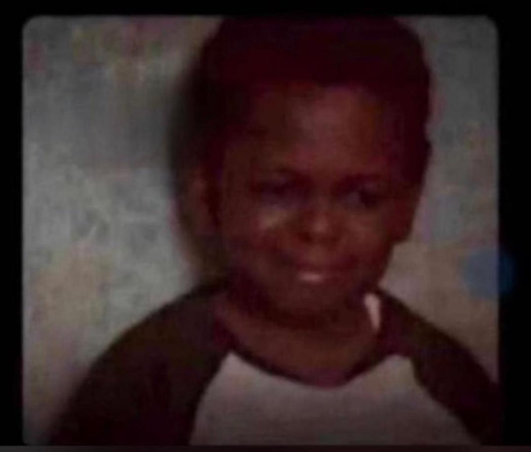 Bookata_'s tweet image. From Trophyless to 1/4 ehn 😂
Una still no wan wise.