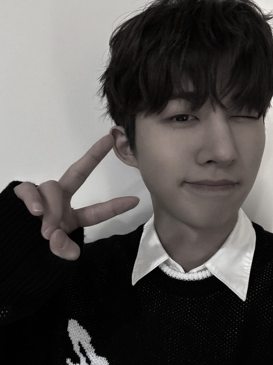 김한빈 tweet media