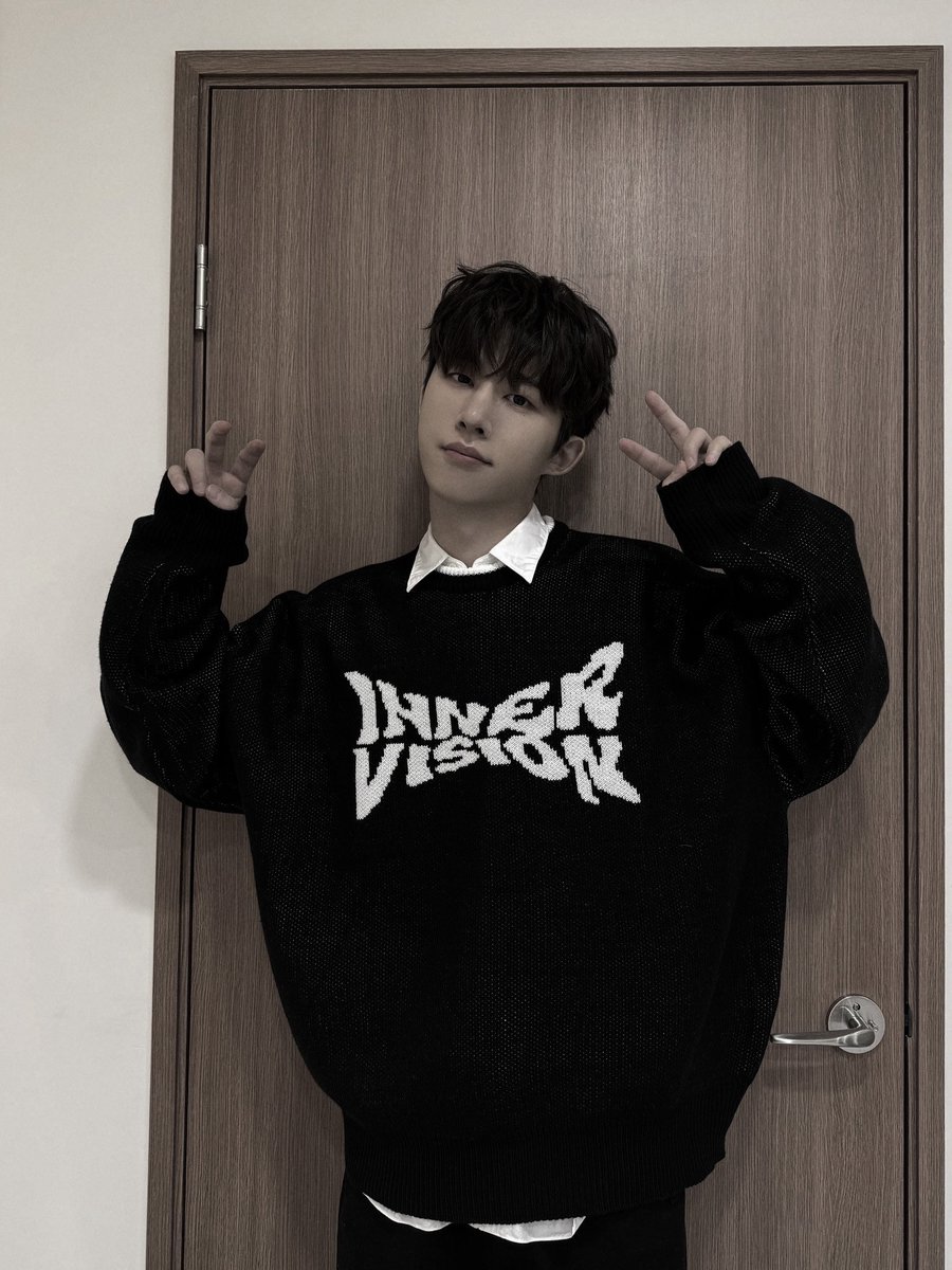 김한빈 tweet media