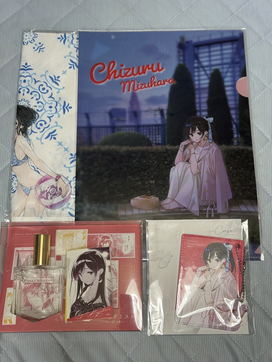 今日の購入品と購入特典 トレーディングものはちづるが引けなさすぎて