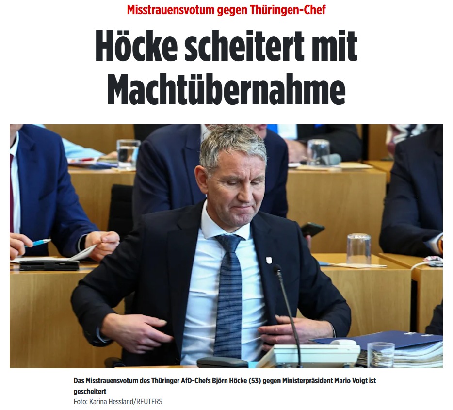 JT_Voermann's tweet photo. Tja, liebe Patrioten, das war wohl wieder nichts. 📉

Höcke scheitert krachend beim Misstrauensvotum. Trotz „Steilvorlage“ (Voigts Titel-Entzug) reicht es nur für 33 Stimmen. Die Machtergreifung fällt heute aus 😂

Zurück in die Opferrolle! 😉🤡 #AfD #Thüringen #Höcke https://t.co/L6a5FJ2K1I