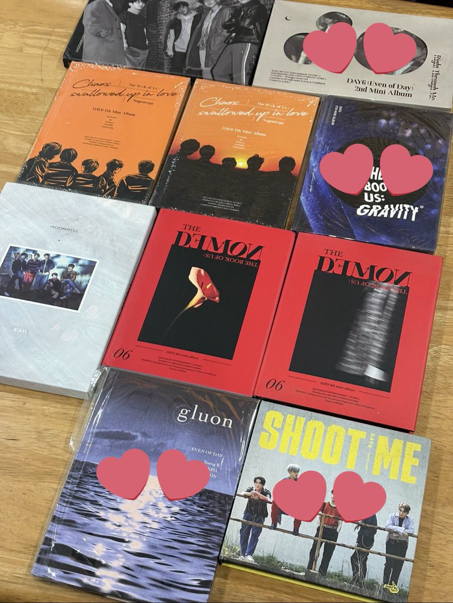 formarkhwi's tweet photo. wts/lfb day6 unsealed albums ph 🤍

negentropy set - 650
the demon set - 650
moonrise set - 800

take ALL for 2k 😙

🤍 MOD: j&amp;t, ggx, sdd
🤍 MOP: gcash, maya, maribank, bpi

inclus are in the last pic ✨

albums &amp; cards were stored for long so this is not for sensitive buyers ❌ https://t.co/Sej6C825NG