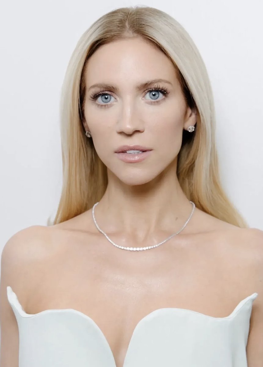 Pop Tingz tweet media