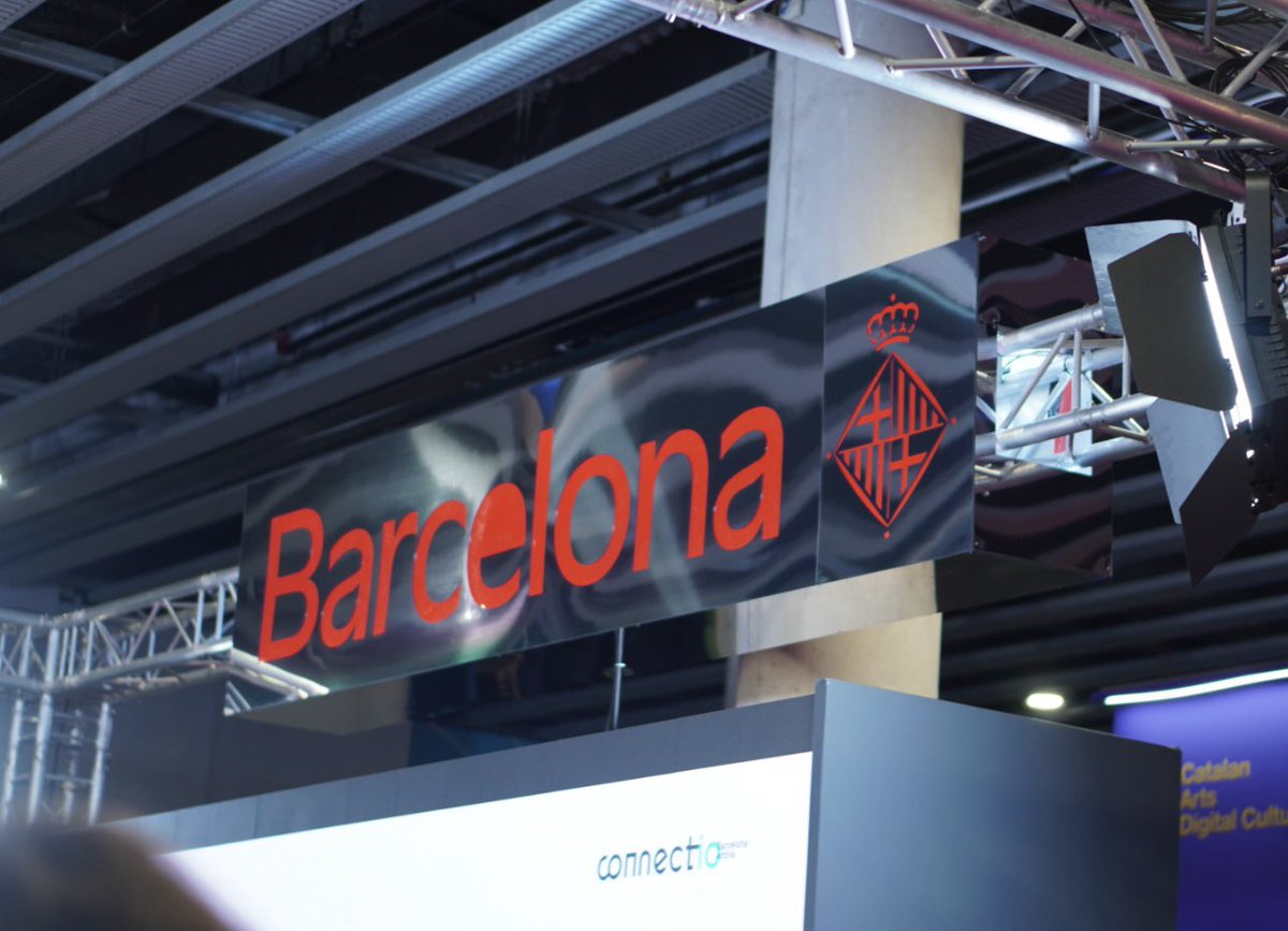 El futur de #Barcelona i de #Catalunya passa per potenciar fires com #ISE2026; la mostra internacional més important de l’audiovisual, la imatge i la intel.ligència artificial. L’equip de <a href="/Junts_BCN/">Junts per Barcelona</a> hem volgut acompanyar i donar suport a les empreses catalanes presents.