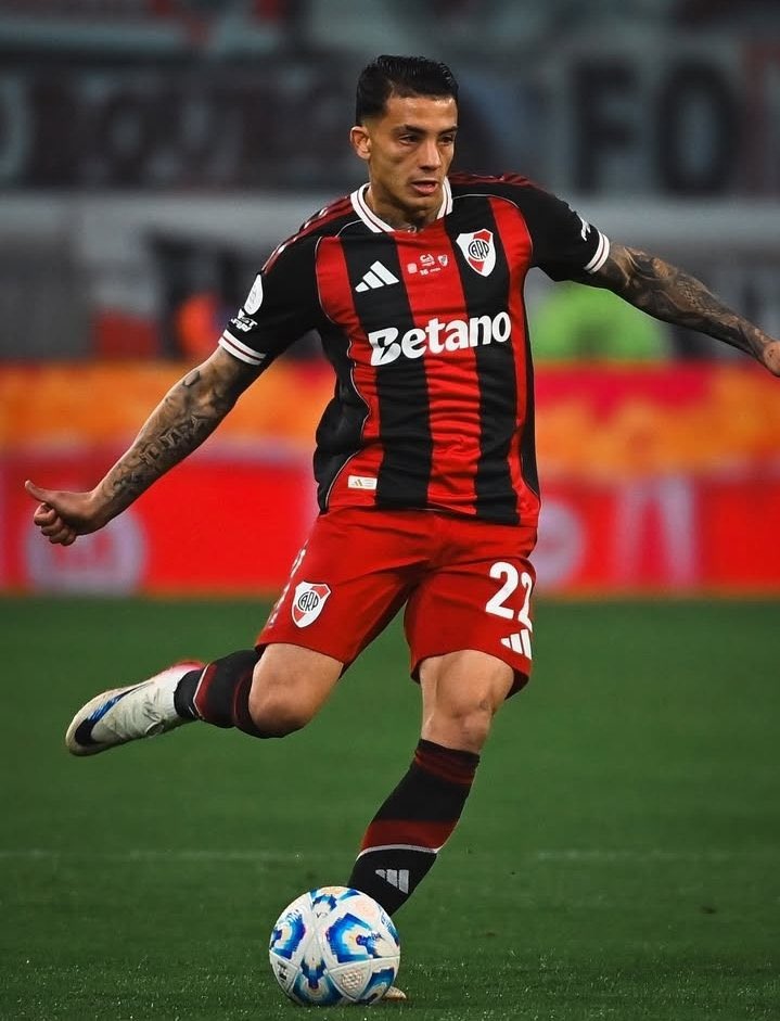 𝙈𝘼𝙓𝙄 tweet media