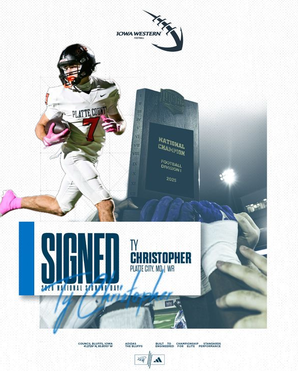 ReiverFootball's tweet photo. Welcome to the Bluffs @Tychristopher07 #SailsUp 🏴‍☠️ https://t.co/gAmWZixxvp