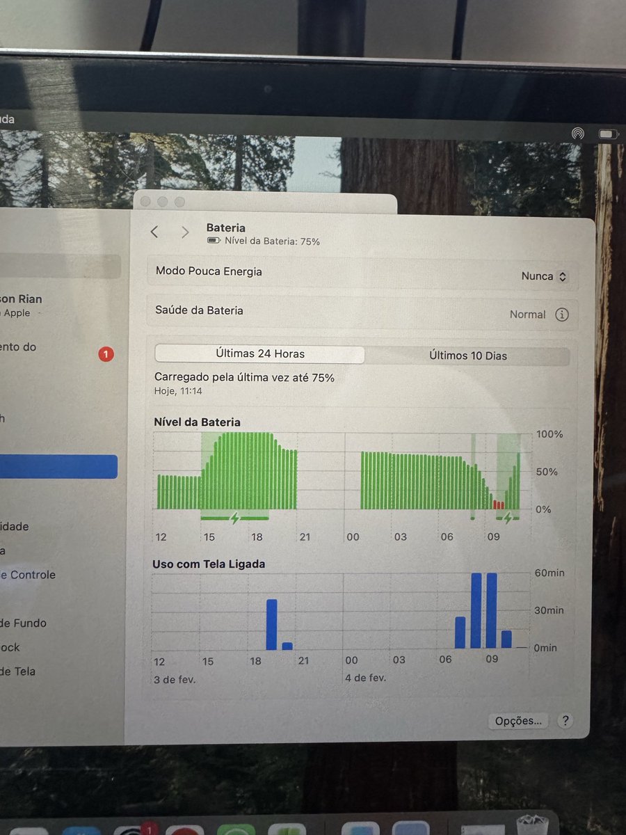 halisonriann's tweet photo. Vende-se um MacBook Air em ótimo estado de conservação! 

 Intel Core i3
 8GB RAM
 SSD 256GB
 Saúde da bateria normal
Conservado, sem defeitos e marcas, NUNCA foi aberto para reparos
Carregador original

Preço: R$ 3.500 https://t.co/qb1MTDgVjG