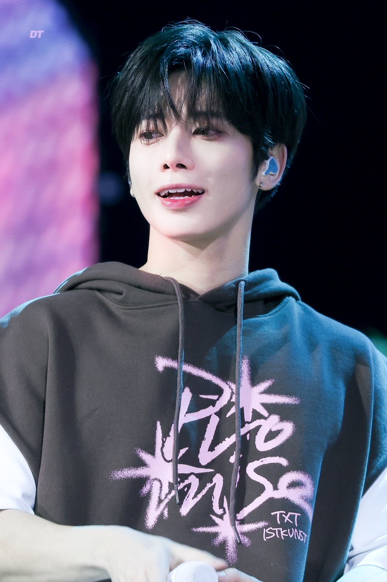 (ﾉ◕ヮ◕)ﾉ*✲ﾟ*｡⋆ 
#텬냥이생일_모아가_축하한다고냥 
#ForeverWithYouTH