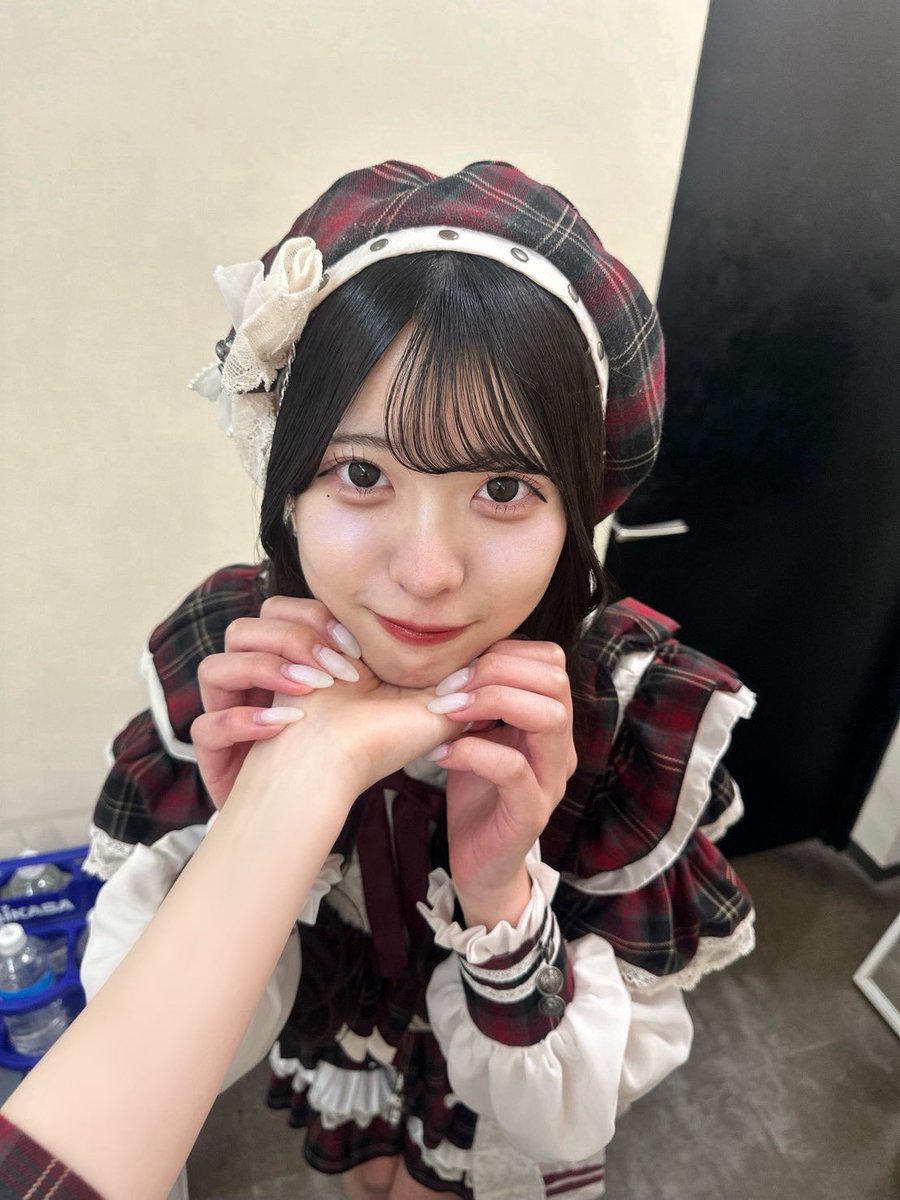 yuuna_HNS's tweet photo. 改めて お誕生日おめでとう あち🩵☺︎

リアバ一緒に過ごせてそれがライブなの嬉しい( ; ; )
そしておかえりよく頑張ったね🍵
楽しそうなあちの顔沢山見れて幸です☘️
これからもいっぱい最高更新しよな✊🏻

今年の目標のひとつはうなカメラであちを撮ることです https://t.co/8KfvTj29I0