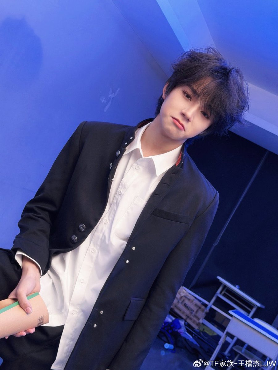 คนเดียวกันมั้ยคะ55555