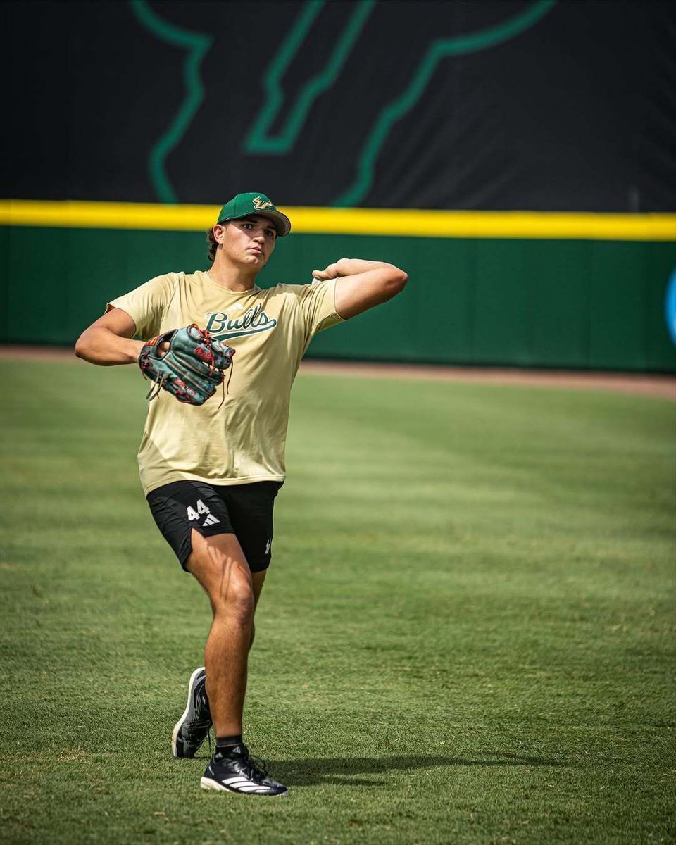 d1baseball's tweet photo. From the American Preview 📂

@USFBaseball is trending up. With veteran bats, impact speed up the middle and a rebuilt rotation full of power arms, the Bulls look poised for another step in Year 2 under Mitch Hannahs.

🔗 https://t.co/GLcyZEve5G https://t.co/5kvKUL7vtc