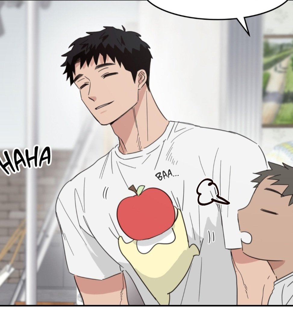 Climbing babies 👶🤲🏻💜💛