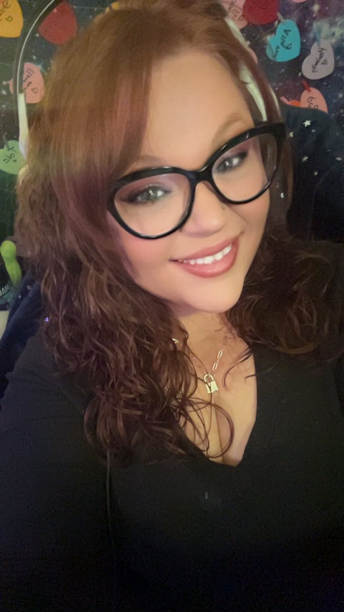 Live now for some Stardew with <a href="/CrowdControl/">Crowd Control</a> chaos with the Be Kinder ladies <a href="/PamdaRexTTV/">Pamda Rex</a>, <a href="/panthergal2018/">Panthergal2018 🐈‍⬛ COMMS OPEN ✨✍🏻</a>, and <a href="/ShinyEevee27/">ShinyEevee27</a>! 

Sub goal = just chatting treadmill session! 

Get in here!
Twitch.tv/Meistar 🌻