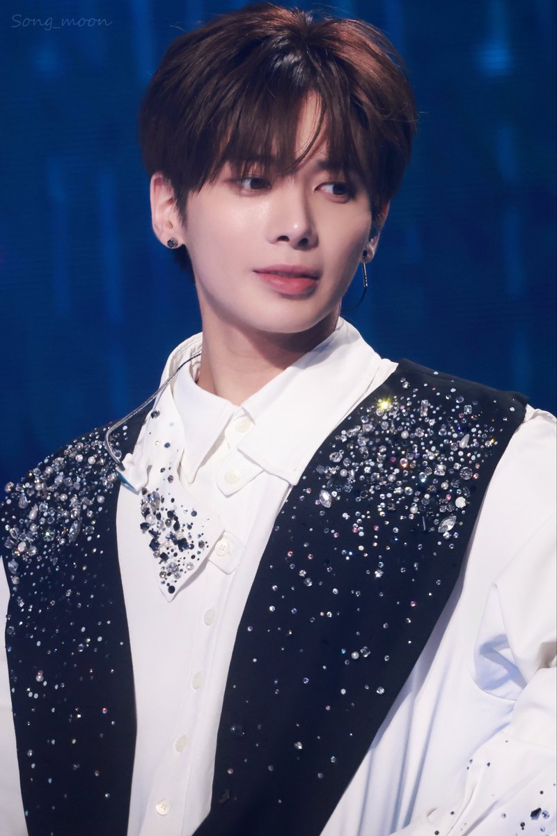 텬사마 생일축하해♡♡♡
#텬냥이생일_모아가_축하한다고냥 
#ForeverWithYouTH 
#태현 #TAEHYUN