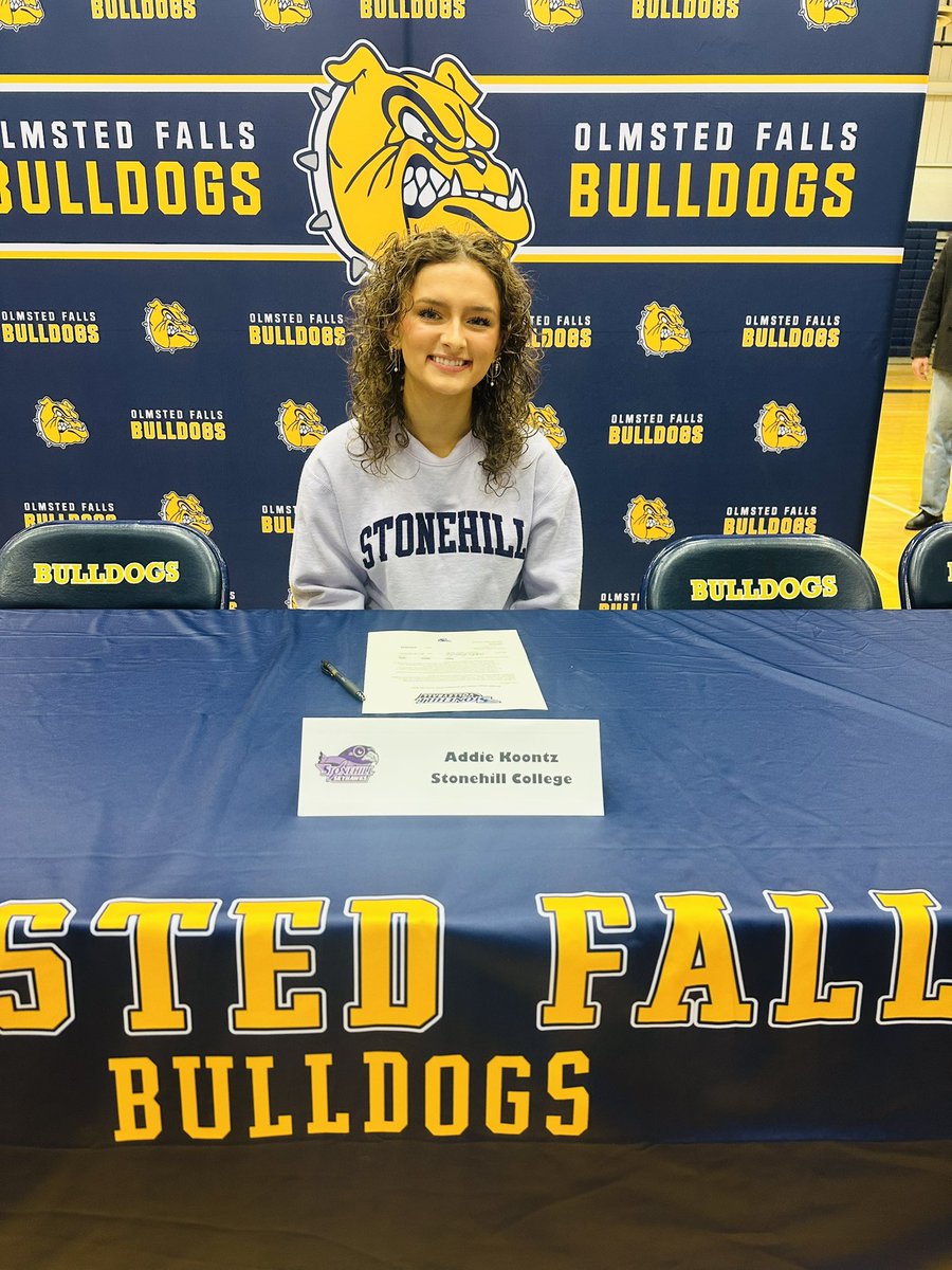 ofvolleyball's tweet photo. Congratulations to our senior libero Addie Koontz on signing with Stonehill College this morning! https://t.co/mBg025Zo3D