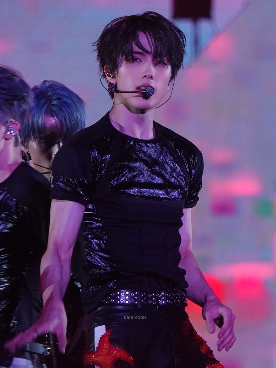 ddulmoon tweet media