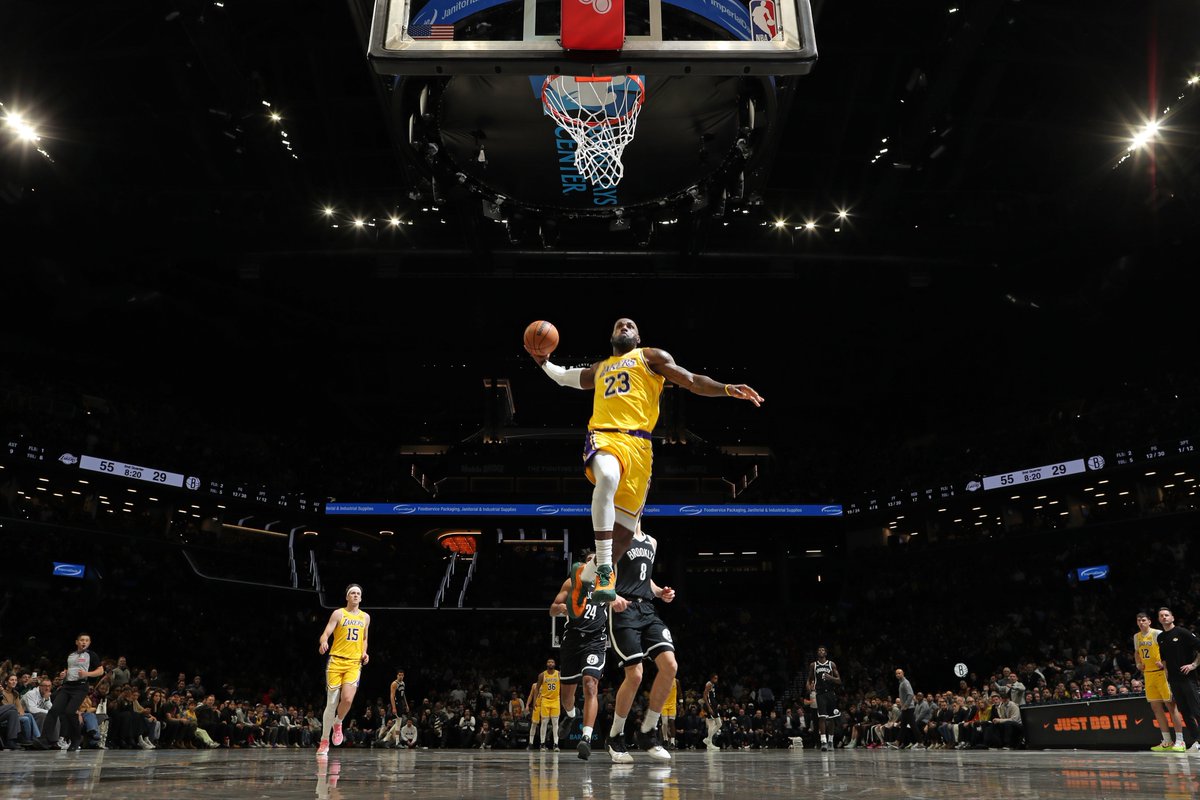 lebron vertical