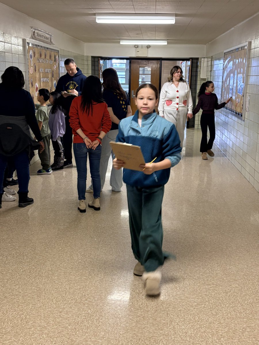 The North Hills Wolves Are on the Hunt! The Wolf Day Scavenger Hunt is Underway! <a href="/PS221Team/">PS221Team</a> <a href="/D26Team/">District 26</a> #NationalWolfDay