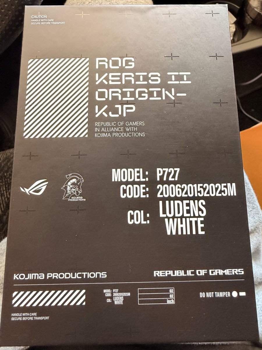 U1Ξ Shadow tweet media