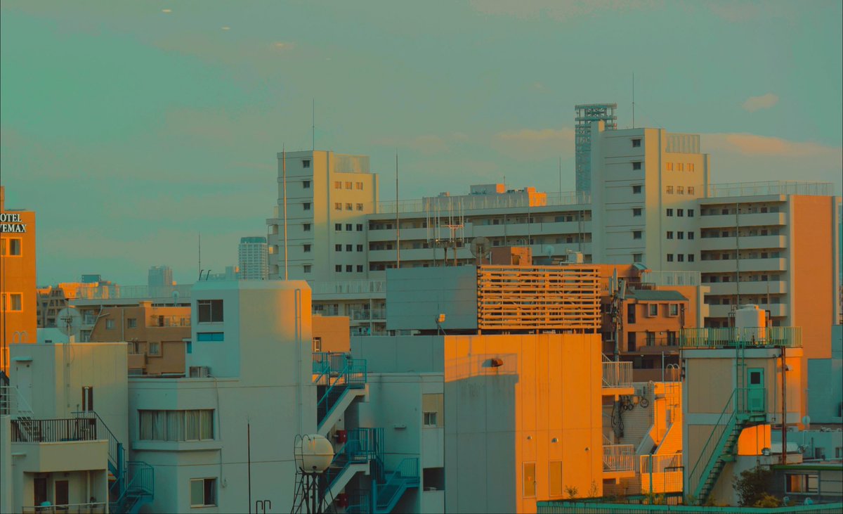 Owakita_'s tweet photo. Tokyo 🌙 https://t.co/qvunVYd31C