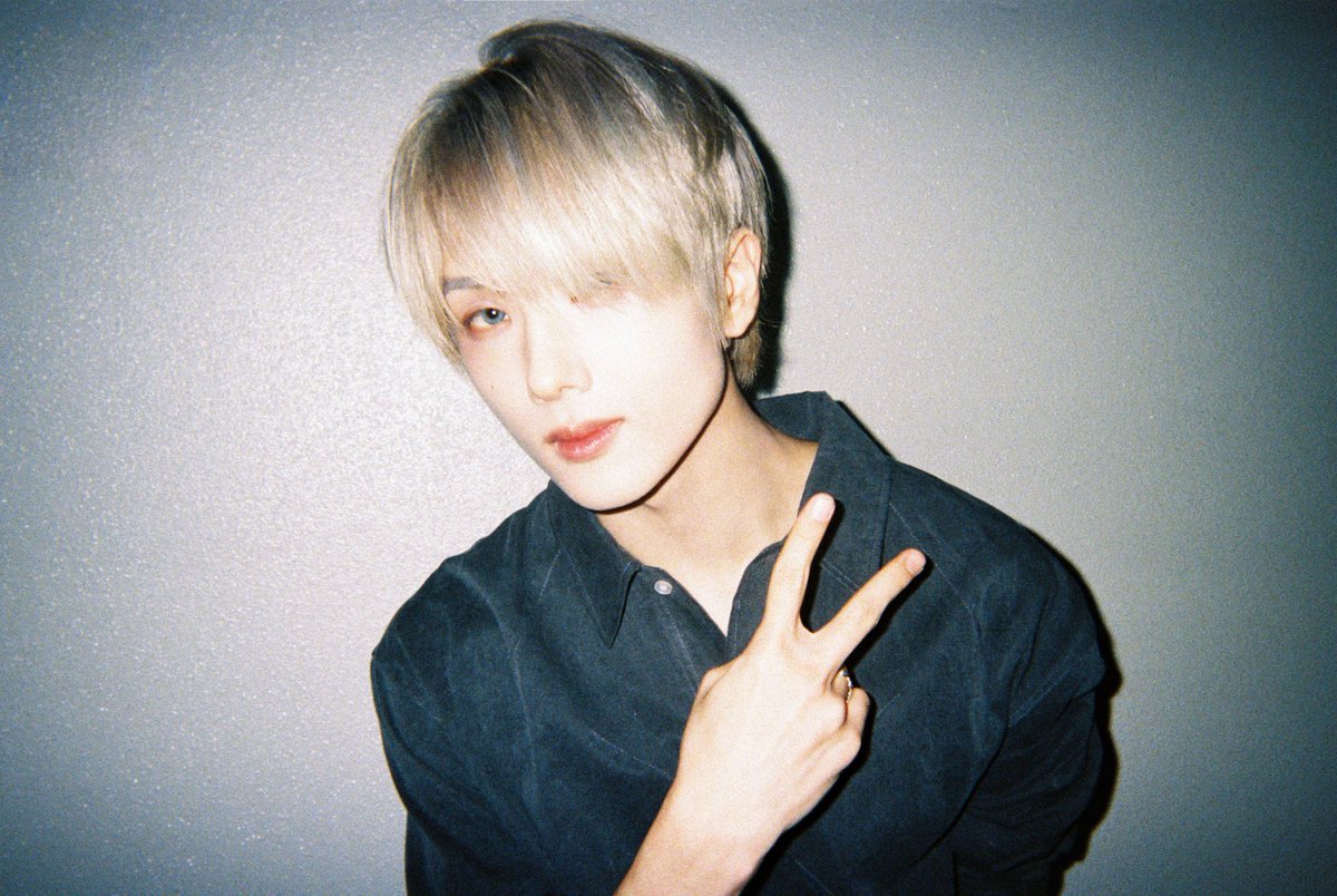 ✨ Happy Birthday Jisung ✨

Thank u for your hardwork until now, thank u for doing great trough all this time. I'm so proud of u, I hope u will get more shining again in the future, our finest actor💖✨

#헤헤_지성이생일_행복했움_좋겠다
#2things4youJisungDay