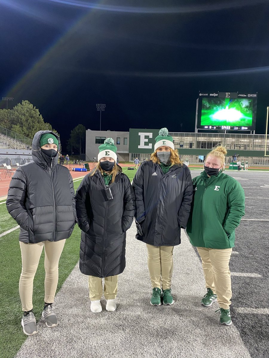 Elizabeth Toth tweet media