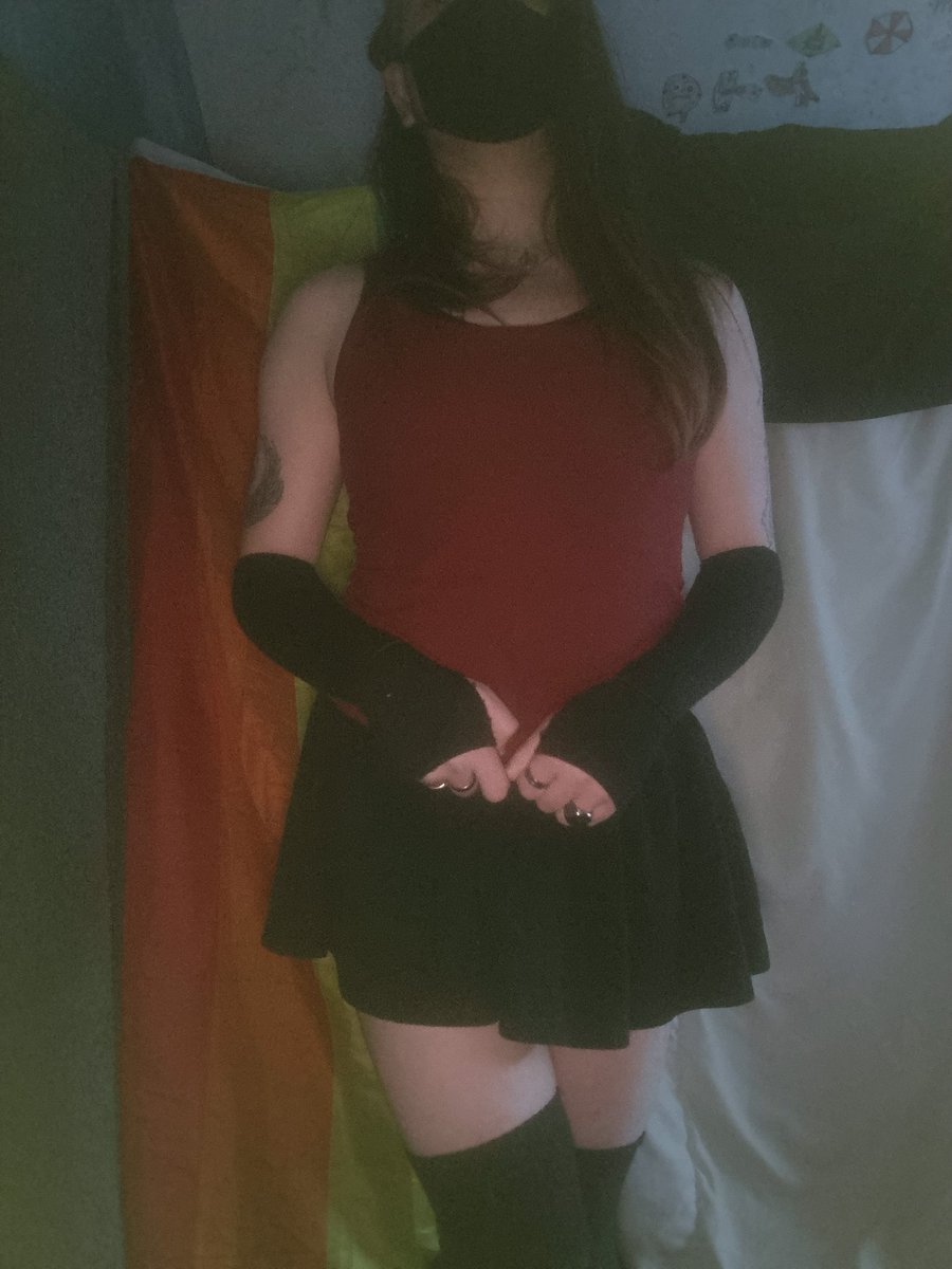 echo_chase76's tweet photo. How could I ever live without a tiny cage on my clitty?

Please like, comment and share if you enjoy my content

#sissy #chastity #trans #emo https://t.co/3tUVQSsioo