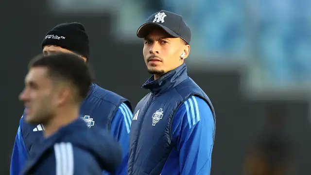 MK DONS デレ・アリ MK Dons' Dele alli and Jonson Clarke-Harris