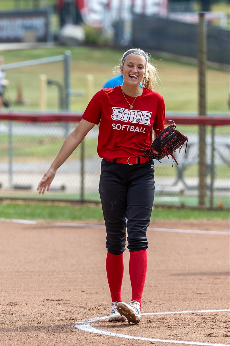 SIUE Softball tweet media