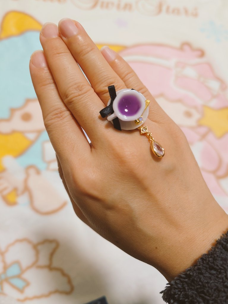 遅くなってしまったのですが、抽選販売でご縁を頂き💍をお迎えさせて