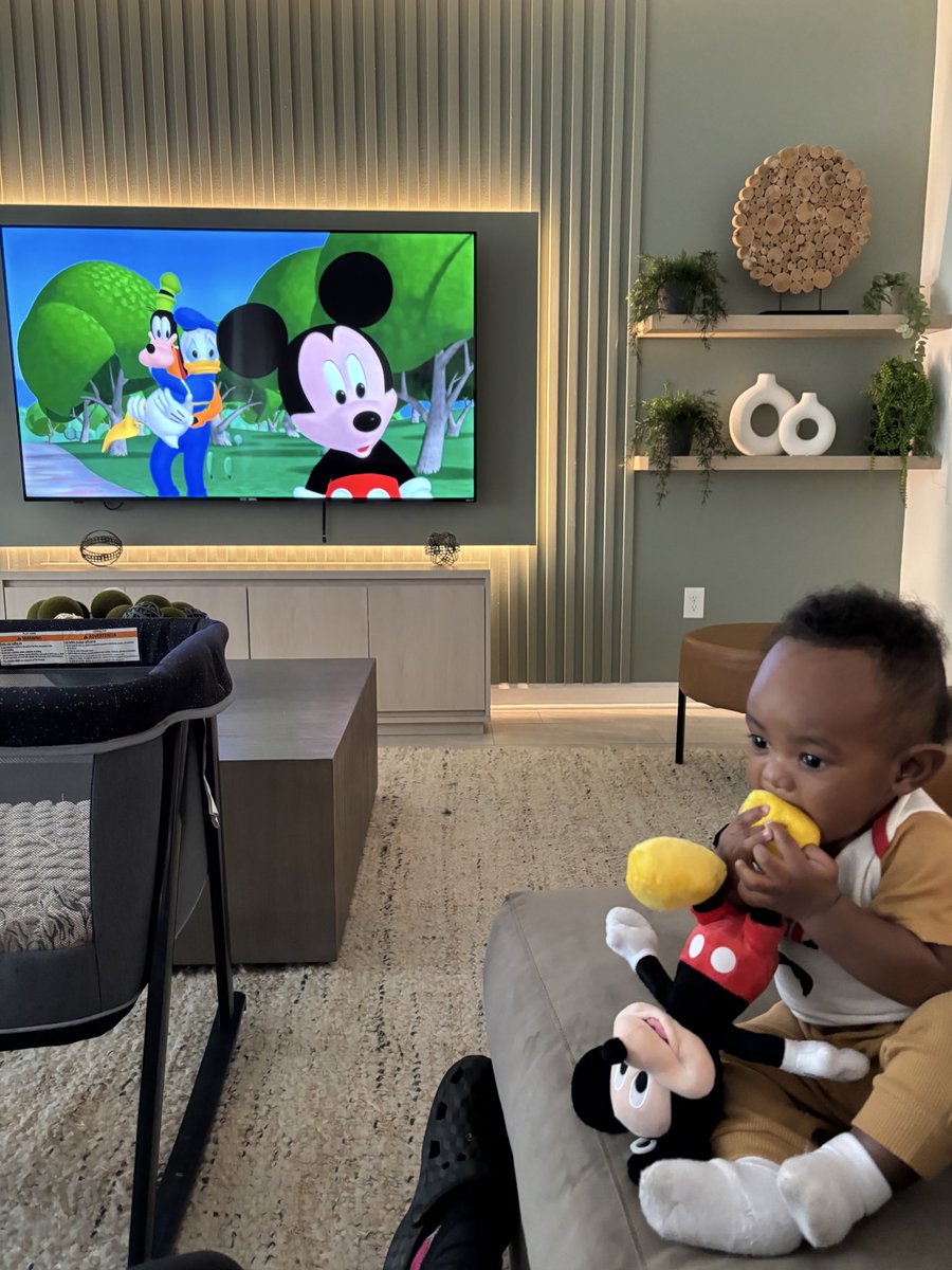 Mickey mouse couldn't believe his eyes