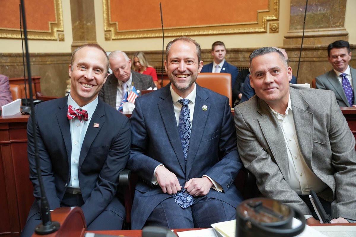 DavisforDA's tweet photo. Thank you to Representative @JordanTeuscher for showing me and Shane Manwaring around the Capitol on Monday! Appreciate the thoughtful conversations about leadership, accountability, and keeping our community safe. https://t.co/TSjsKBQ8GL